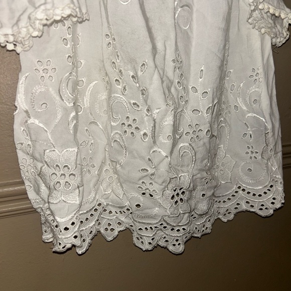 Suzy Shier White Blouse - Picture 3 of 4